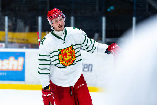 Moras Paul Bittner jublar