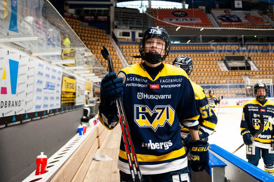 s Mira Markström