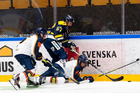 s Elin Svensson mot Djurgårdens Wilma Germundsson Wäng