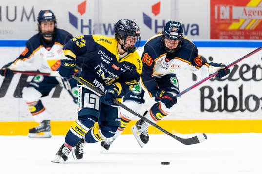 s Sanni Hakala