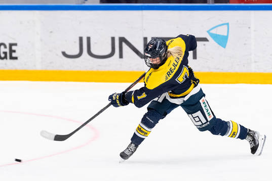 s Thea Johansson