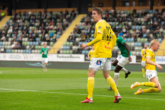 Falkenbergs Adam Eriksson deppar