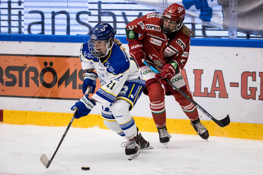 Leksands Tereza Vanisova och Modos Daniela Pejsova