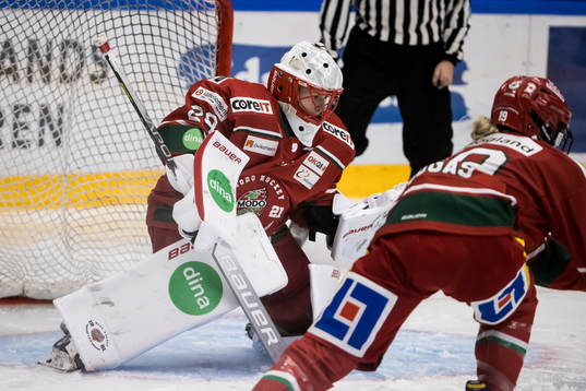 Modos målvakt Klara Peslarkova