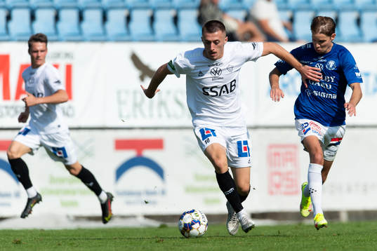 Brages Leonard Pllana och  Trelleborgs Johan Blomberg