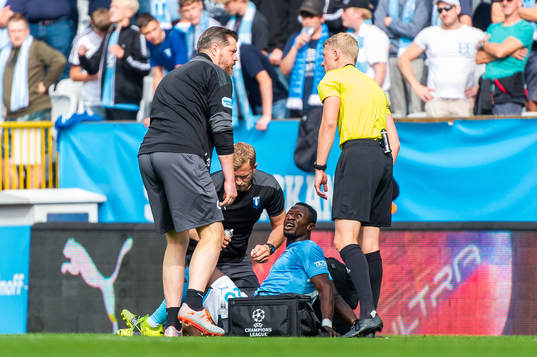 Malmö FFs Bonke Innocent får vård