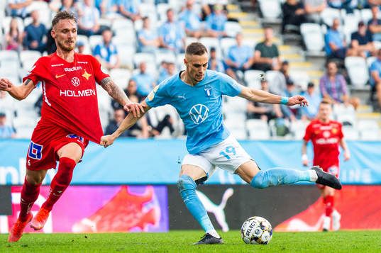 IFK Norrköpings Linus Wahlqvist och Malmö FFs Veljko