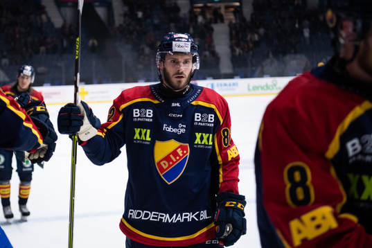 Djurgårdens Paul Carey