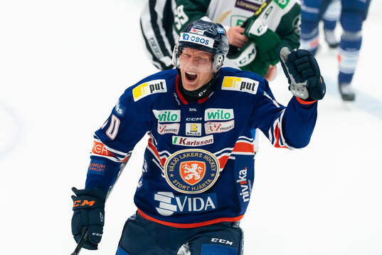 Växjös Richard Gynge jublar
