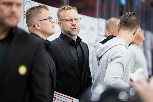 Brynäs tränare Mikko Manner