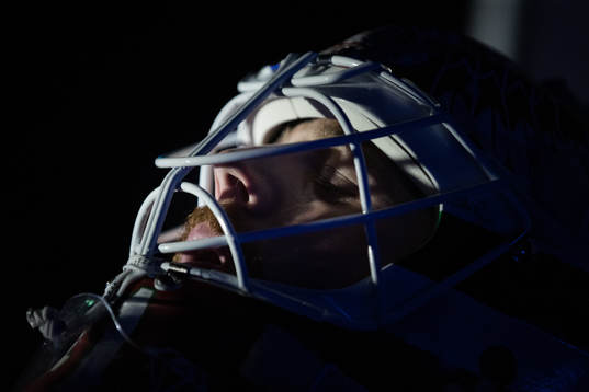 Frölundas målvakt Niklas Rubin innan ishockeymatchen i