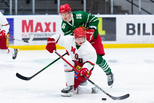 Moras Ludvig Larsson och Modos Filip Hasa