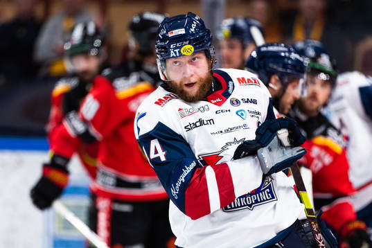 Linköpings Jonas Junland deppar