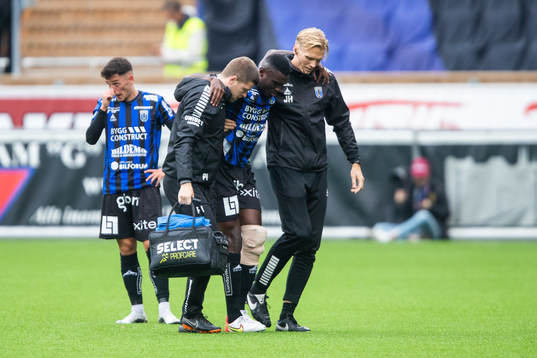 Sirius Patrick Nwadike med skada