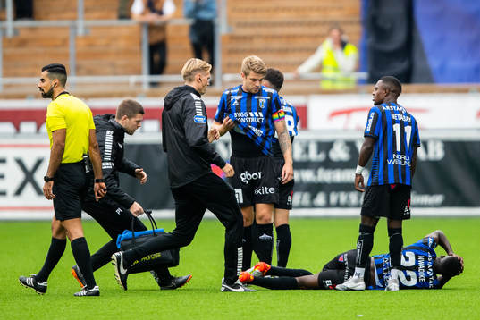 Sirius Patrick Nwadike med skada