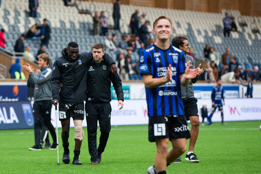 Sirius Patrick Nwadike med skada