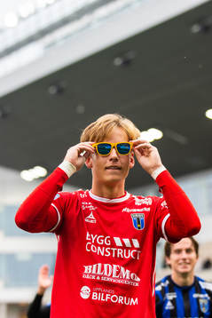 Sirius målvakt Hannes Sveijer jublar