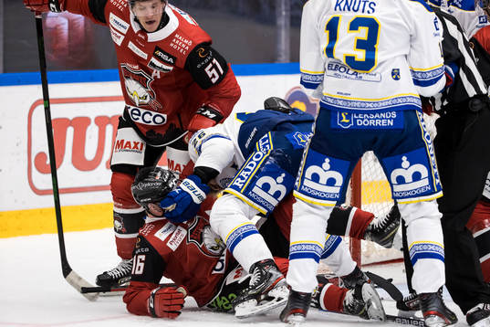 Malmö Redhawks Matias Lassen  och Leksands Patrik Norén