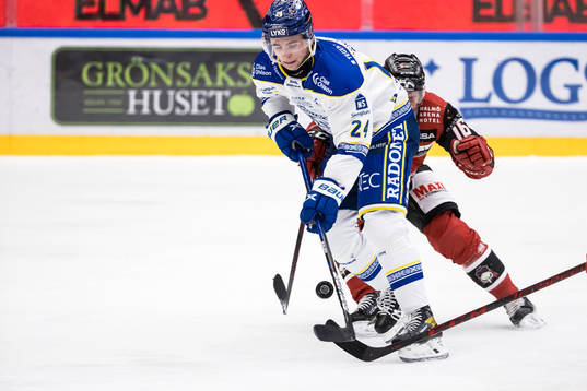 Leksands Isak Rosén  och Malmö Redhawks Matias Lassen