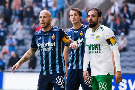 Djurgårdens Magnus Eriksson och Hammarbys Abdul Khalili
