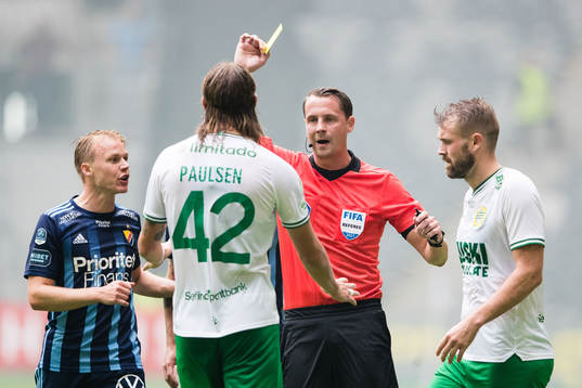 Djurgårdens Elliot Käck och Hammarbys Bjørn Paulsen