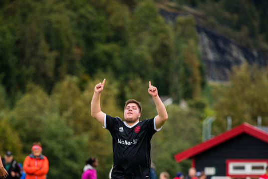 Michael Bruheim of Flatås IL Lions 1 celebrates