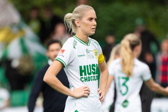 Hammarbys Alice Carlsson deppar