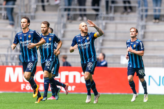 Djurgårdens Magnus Eriksson jublar