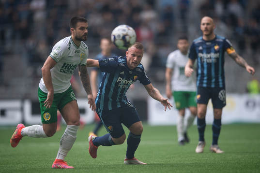 Hammarbys Vladimir Rodic och Djurgårdens Nicklas Bärkroth