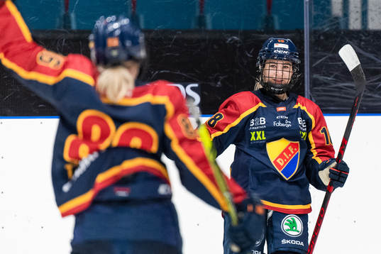 Djurgårdens Alice Östensson jublar