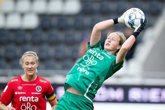 Örebros målvakt Cecilia Rán Runarsdottir
