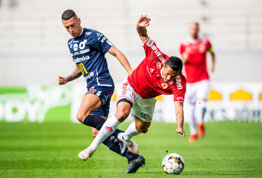 Degerfors Nikola Djurdjic och Kalmars Romario Pereira Sipiao