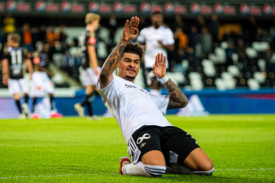 Noah Jean Holm of Rosenborg celebrates