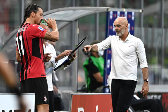 Head coach Stefano Pioli and Zlatan Ibrahimovic of Milan