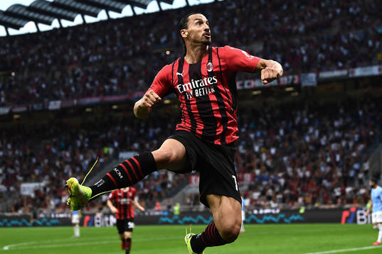 Bläddra bland fler bilder av Fotboll, Serie A, Milan - Lazio