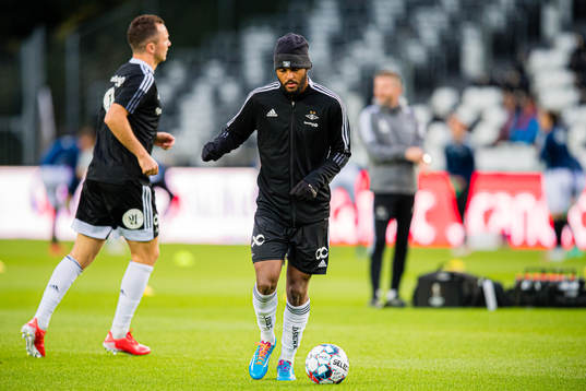 Emil Konradsen Ceide of Rosenborg warms up