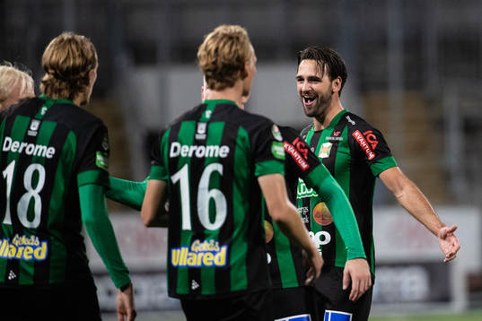 Varbergs Oliver Stanisic jublar