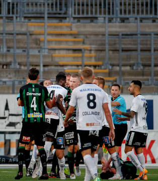 Situationen som ledde till Örebros Nasiru Moro röda kort
