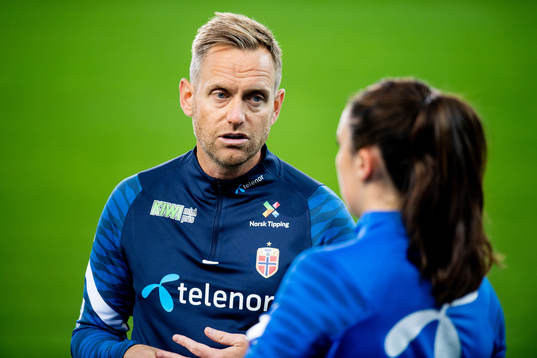 Martin Sjögren, head coach of the Norwegian women's