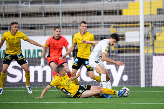 Häckens Alexander Jeremejeff och Elfsborgs André Rømer