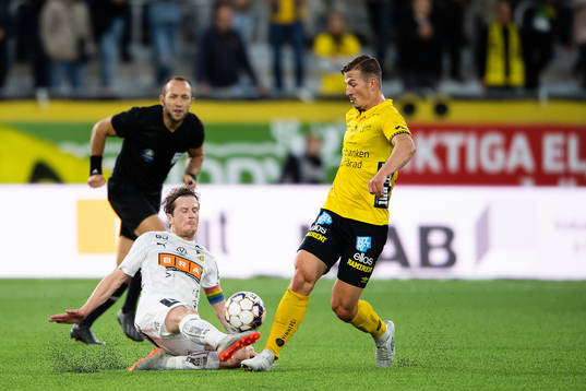 Häckens Erik Friberg och Elfsborgs Simon Olsson