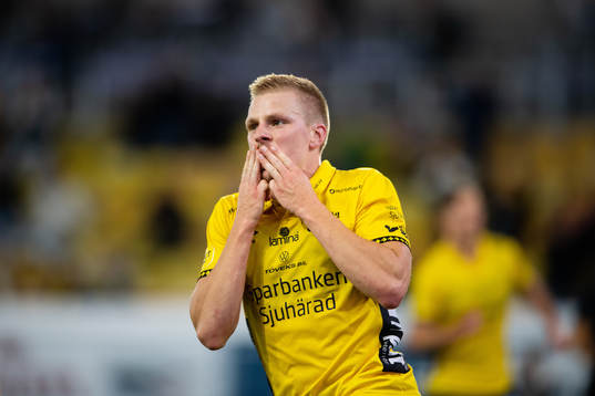 Elfsborgs Per Frick jublar