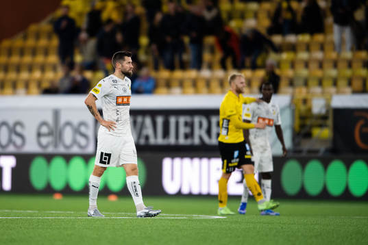 Häckens spelare deppar