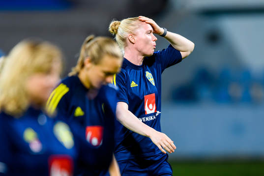 Goalkeeper Hedvig Lindahl of the Swedish women's national