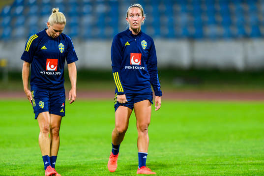 Jonna Andersson and Julia Roddar of the Swedish women's