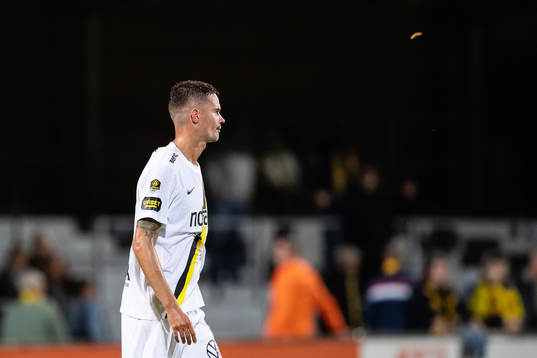 s Mikael Lustig deppar