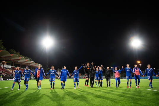 Sundsvalls spelare jublar