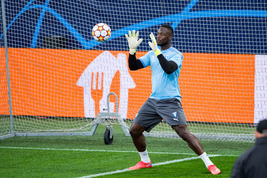 Goalkeeper Ismael Diawara