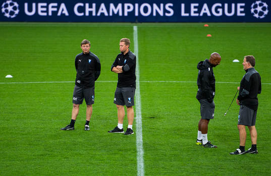 Jon Dahl Tomasson, head coach, Jesper Robertsson, fysio,