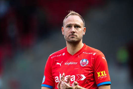 Helsingborgs Andreas Granqvist tackas av